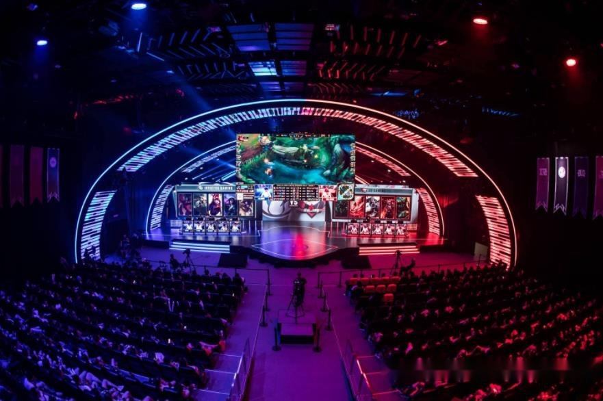 业界瞬间掀 业界瞬间掀