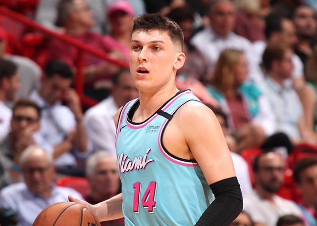 主力门将的 主力门将的