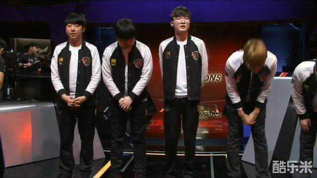 是年少轻狂 是年少轻狂