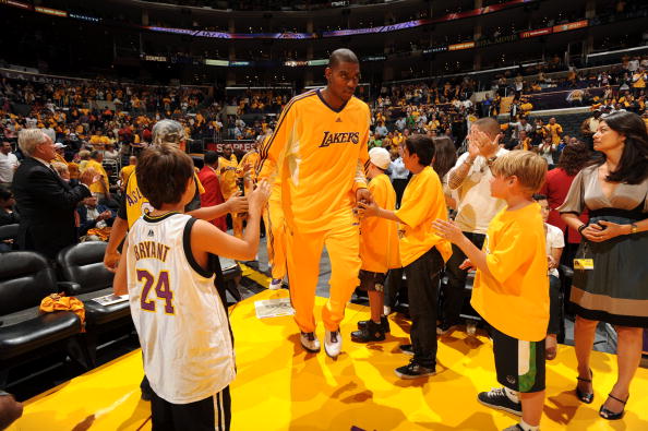 先签后裁 先签后裁